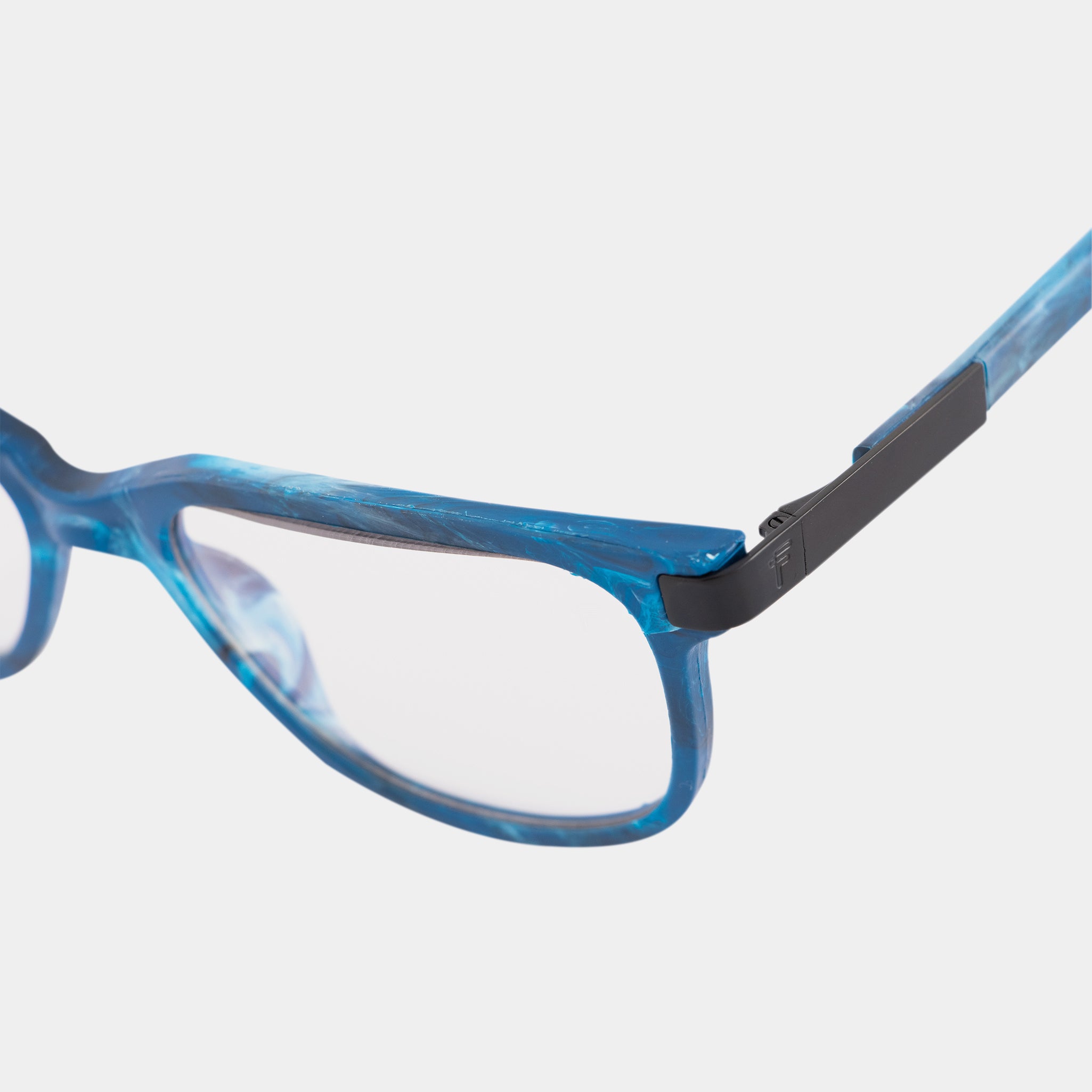Montura Ocean Blue reciclada – gafas Nuquí hechas con plástico recuperado