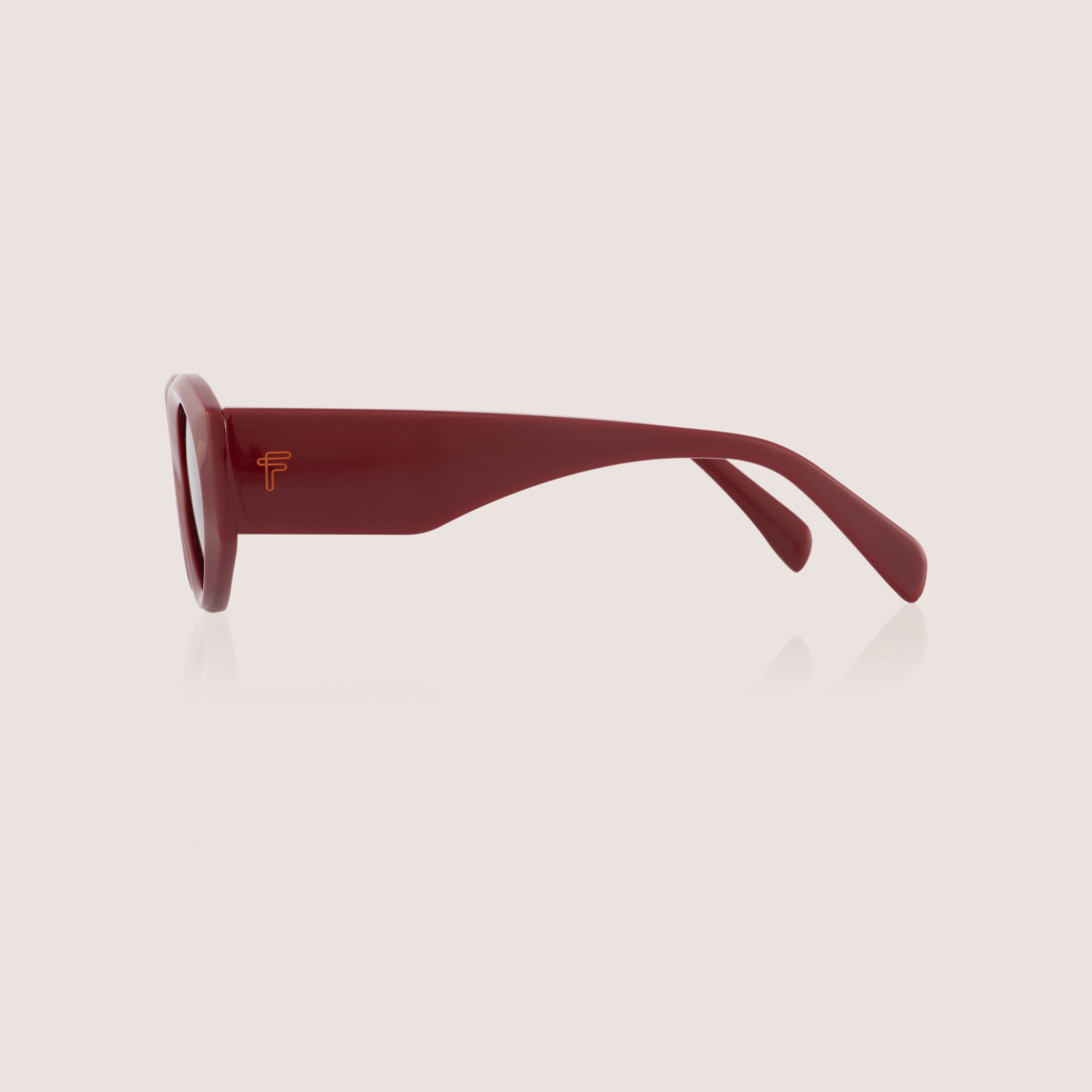 Gafas urbanas en Medellín y Colombia. Diseños exclusivos, sostenibles y en tendencia. Compra FENTO y mira más allá.
gafas Medellín, gafas Colombia, gafas urbanas, gafas streetwear, gafas de moda, gafas ensambladas en Colombia