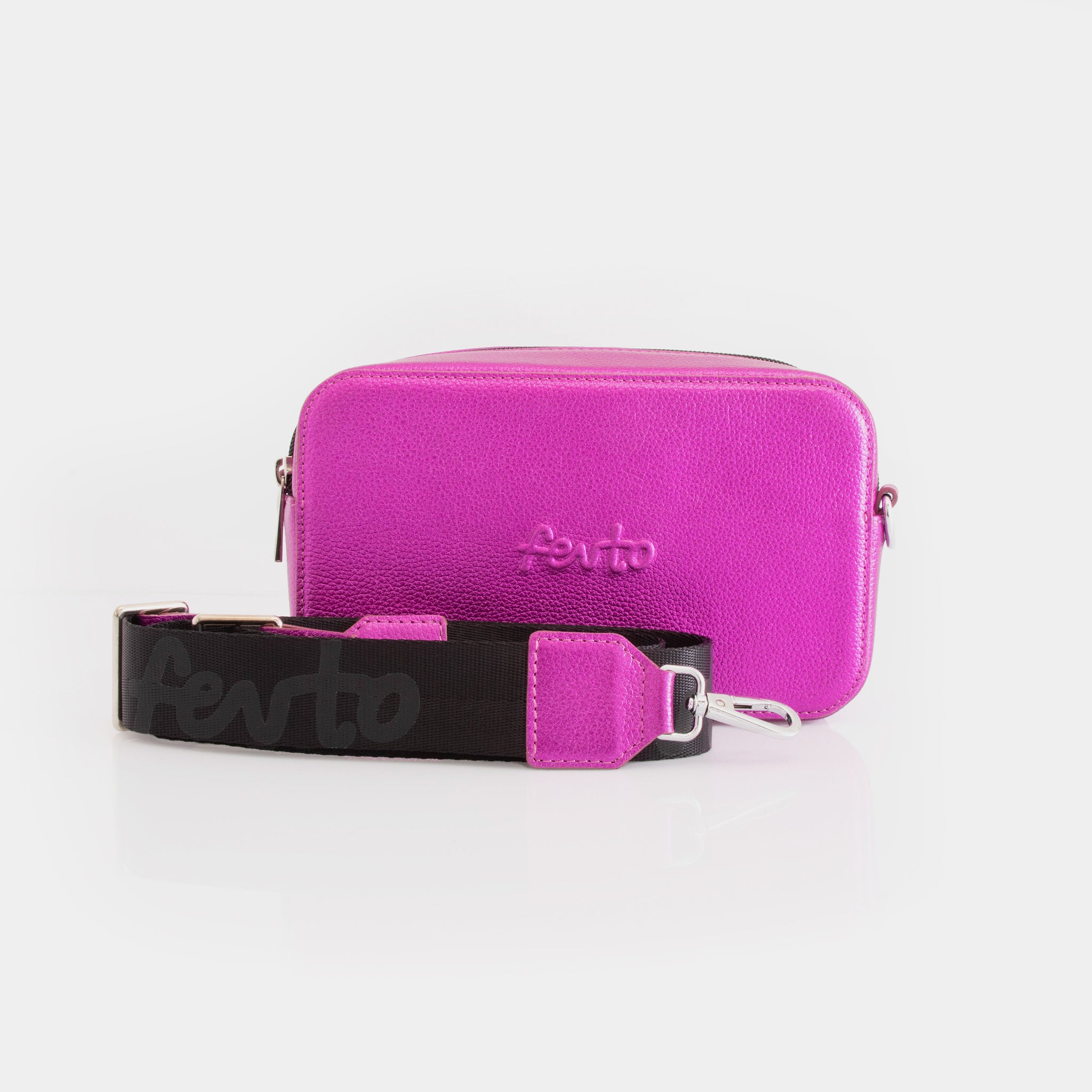 Camera Bag - Magenta Metalizado
