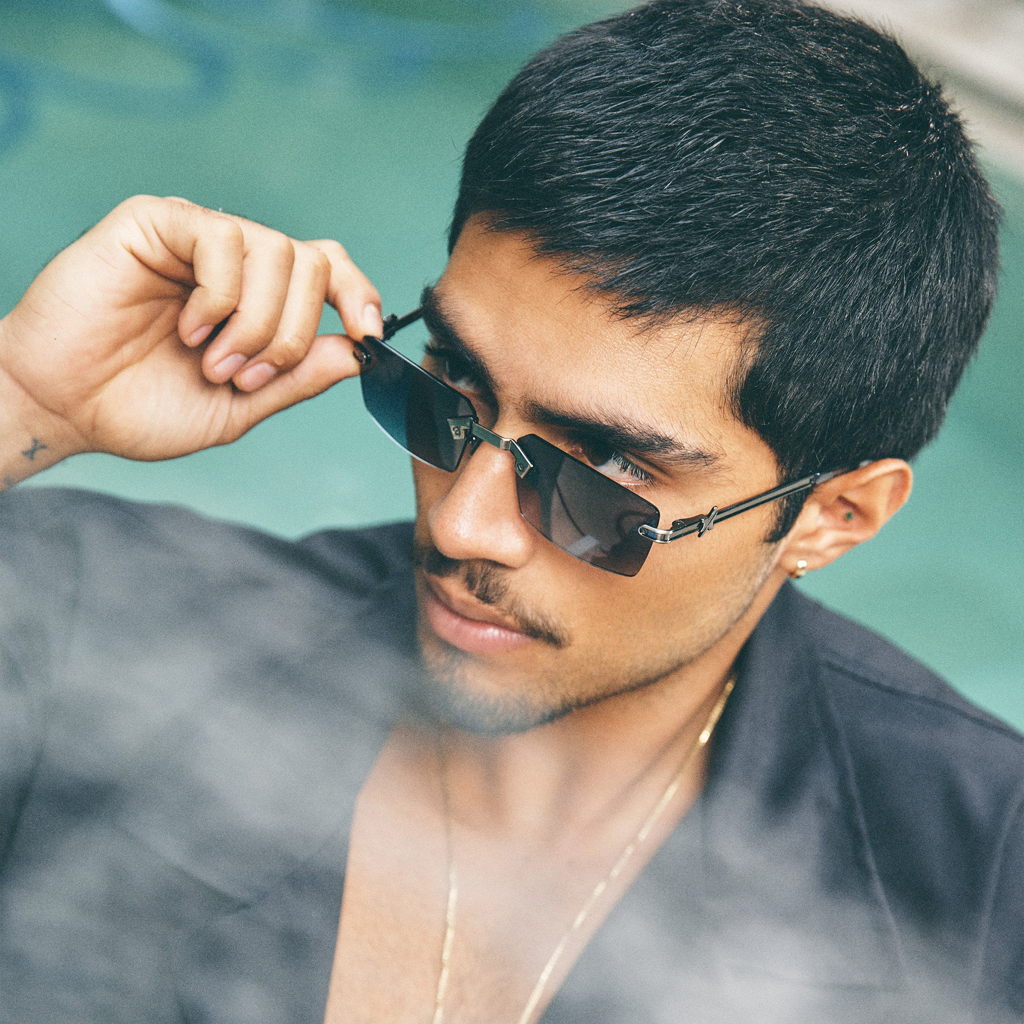 Chrome Sunglasses - Gun Grey