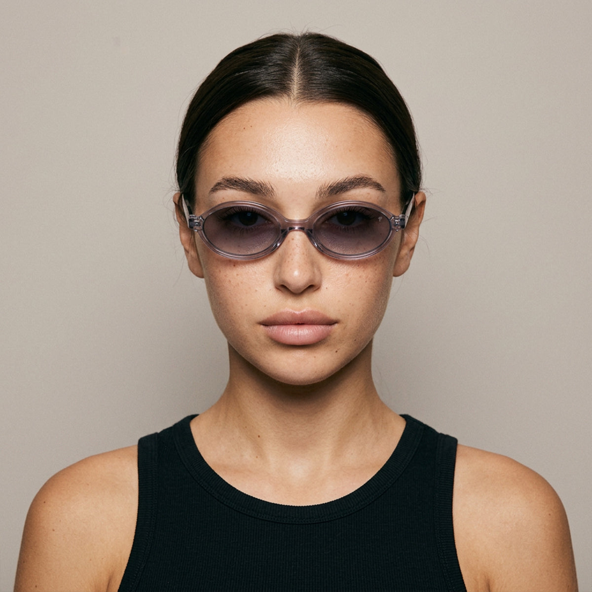1162S Sunglasses -  Smoke