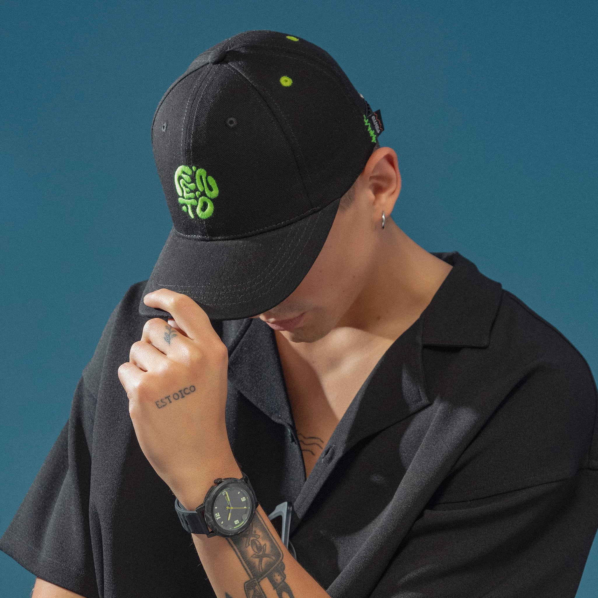 Gorra de béisbol negra Groovy – diseño moderno y relajado