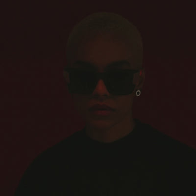 Gafas urbanas en Medellín y Colombia. Diseños exclusivos, sostenibles y en tendencia. Compra FENTO y mira más allá.

gafas Medellín, gafas Colombia, gafas urbanas, gafas streetwear, gafas de moda, gafas ensambladas en Colombia