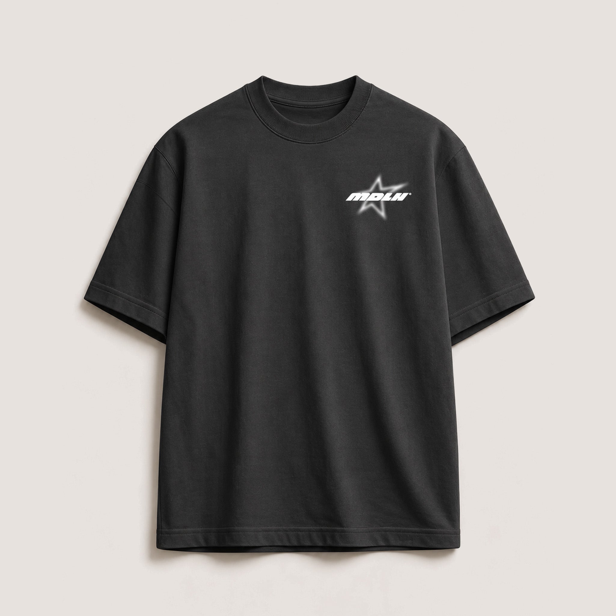 Camiseta semi oversize Negra